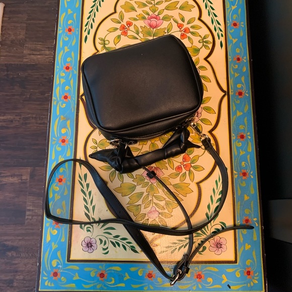 BNWT! Sole Society crossbody - Picture 7 of 8